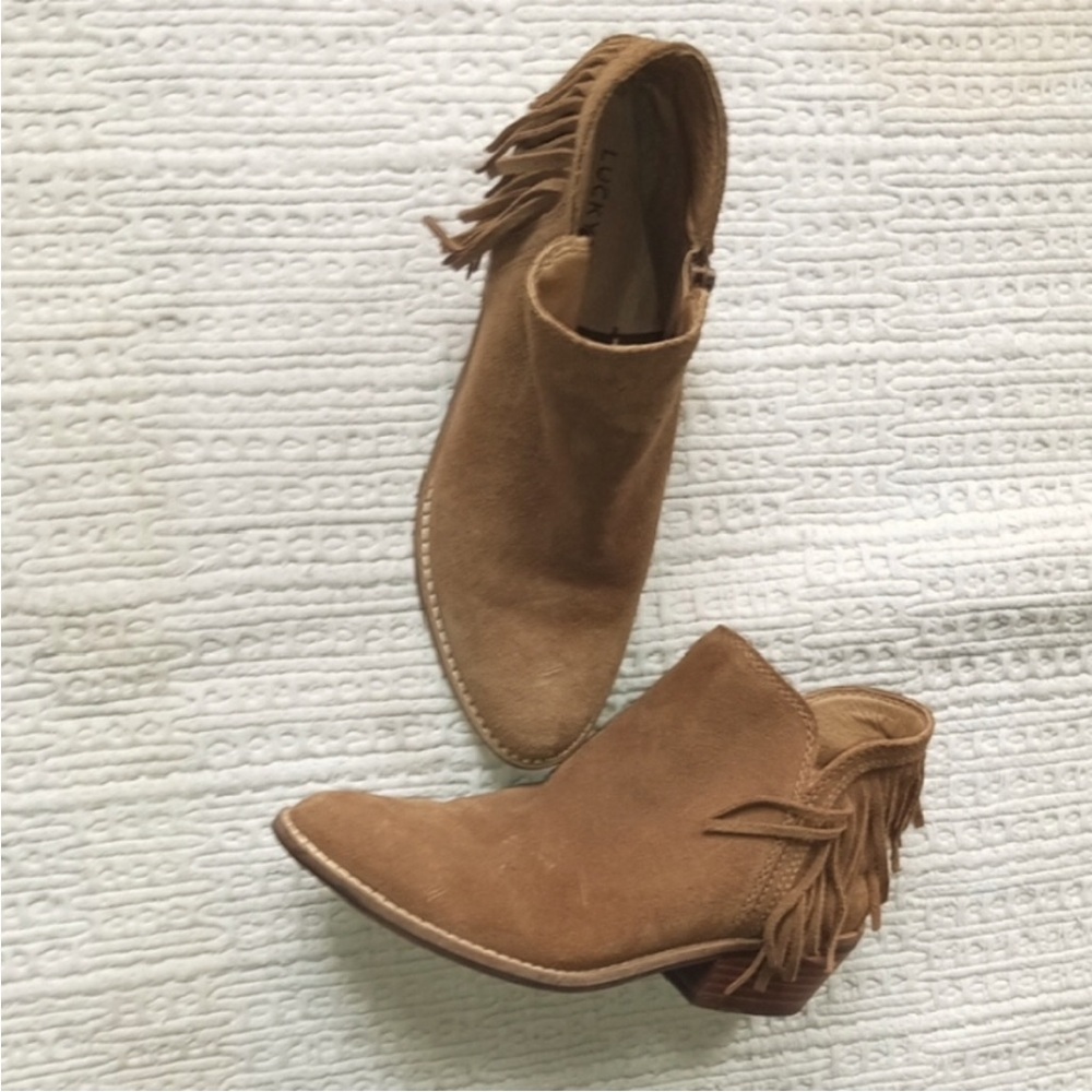 Women’s lucky brand suede fringe booties size 6